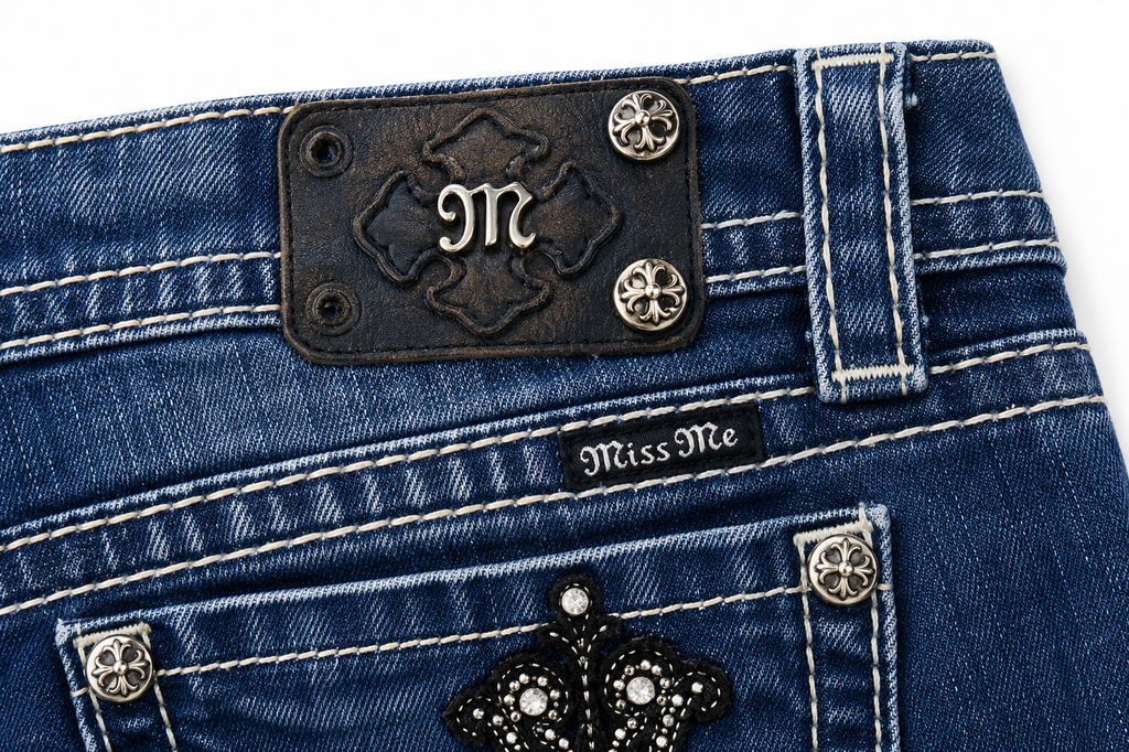 Ladies Miss Me Size 33 Bermuda Shorts
