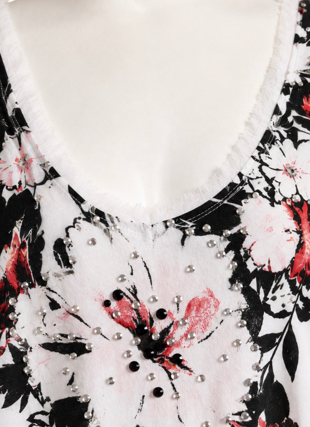 White House Black Market White Scoop Neck Tee with Black & Pink Floral XL