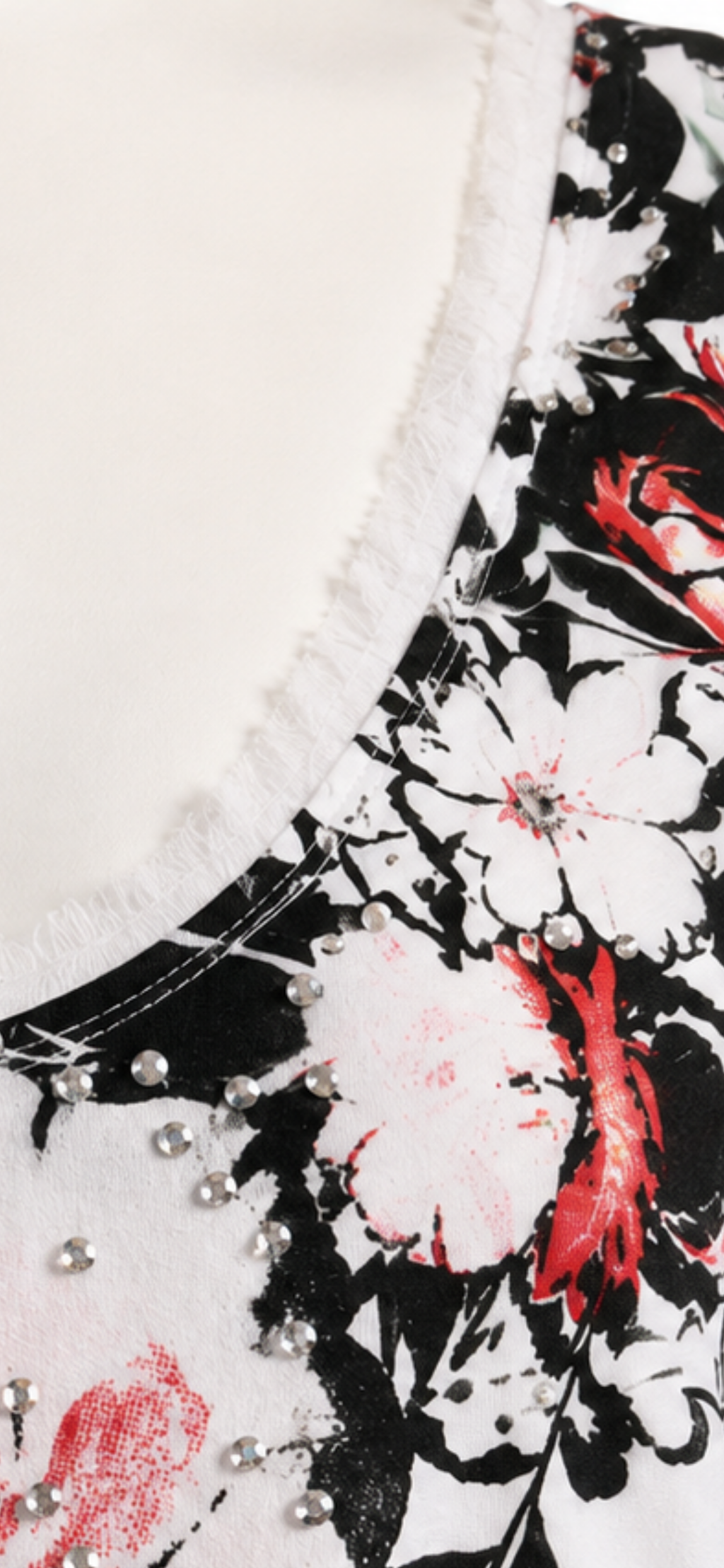 White House Black Market White Scoop Neck Tee with Black & Pink Floral XL